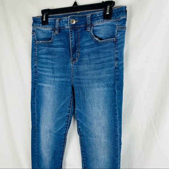 American Eagle Outfitters Next Level Stretch Hi Rise Jegging Light Wash Size 10 - Picture 4 of 16